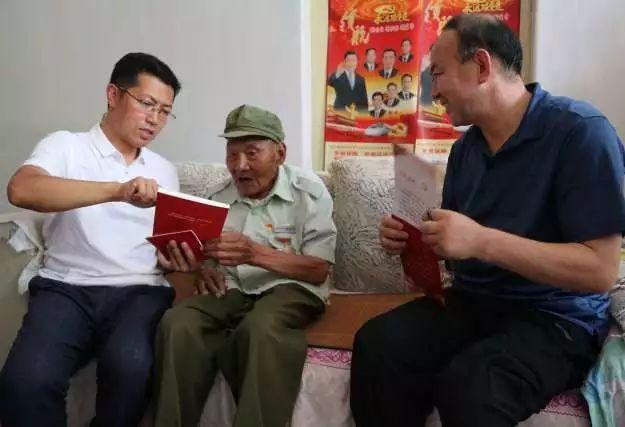 悬铃木第一年怎么养护？游戏画面