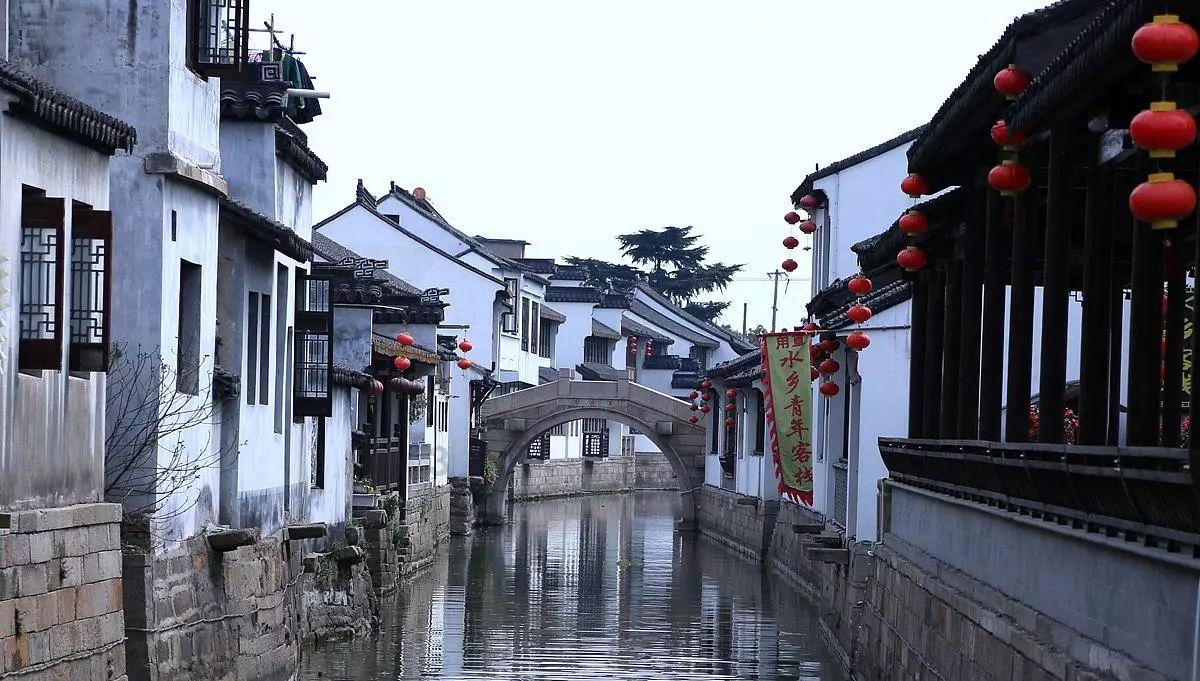 越过篱笆